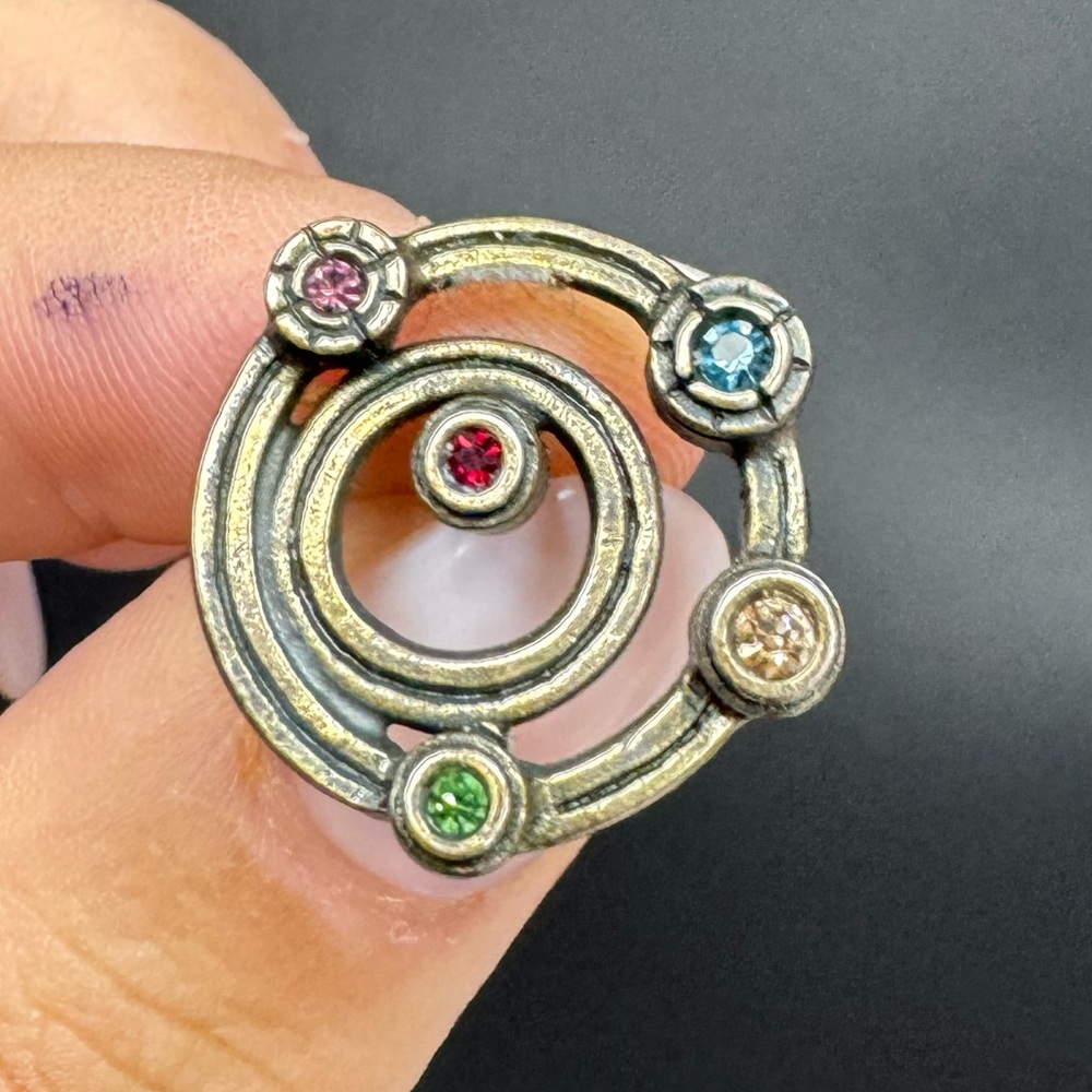 Patricia Locke single earring